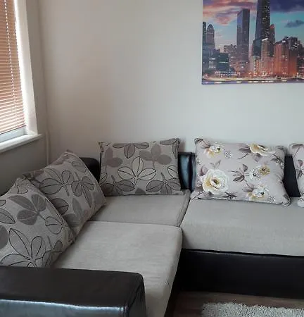 Dilyana Apartment